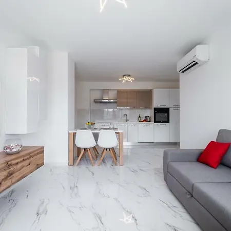 Maris Apartament Pula