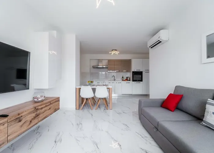 Maris Appartement Pula